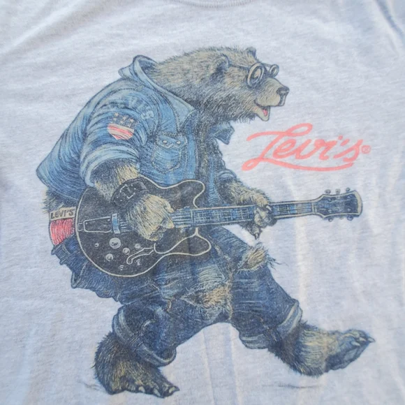 Levi's Bear Playing a Guitar Graphic Tee Size Youth XL EUC - Picture 1 of 3